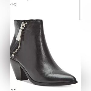 Frye Lila Short Zip Boots